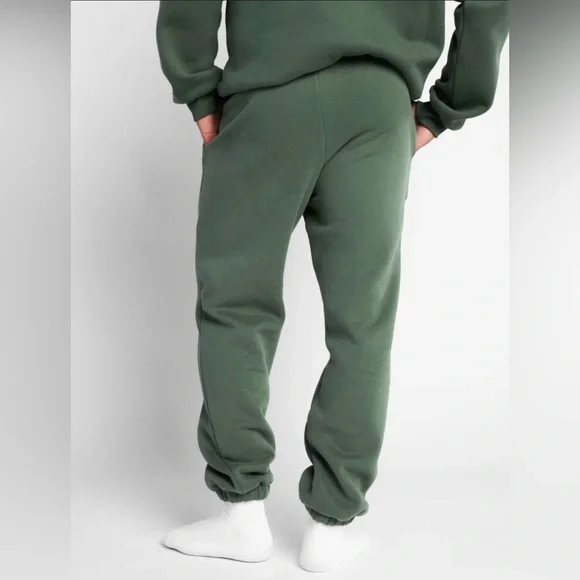 Comfrt unisex oversized joggers. Small. NWOT! - Picture 3 of 9